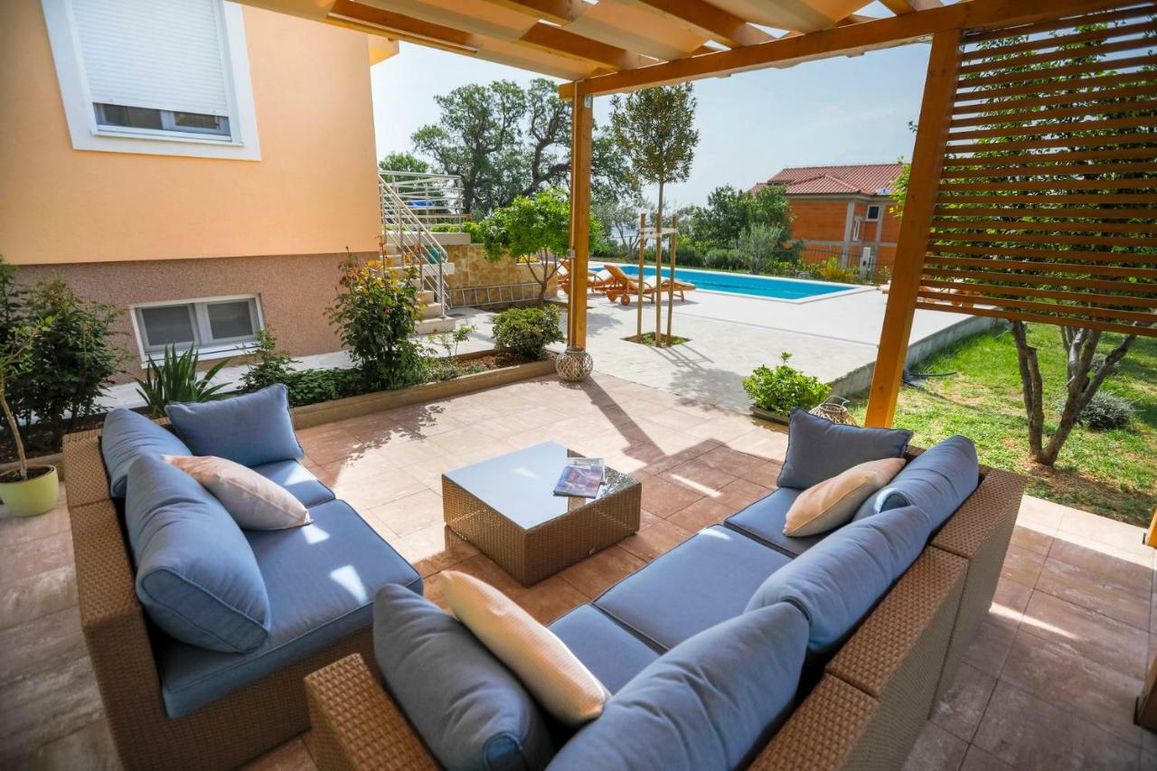Luxury Villa Castrum Kaštela Exteriör bild