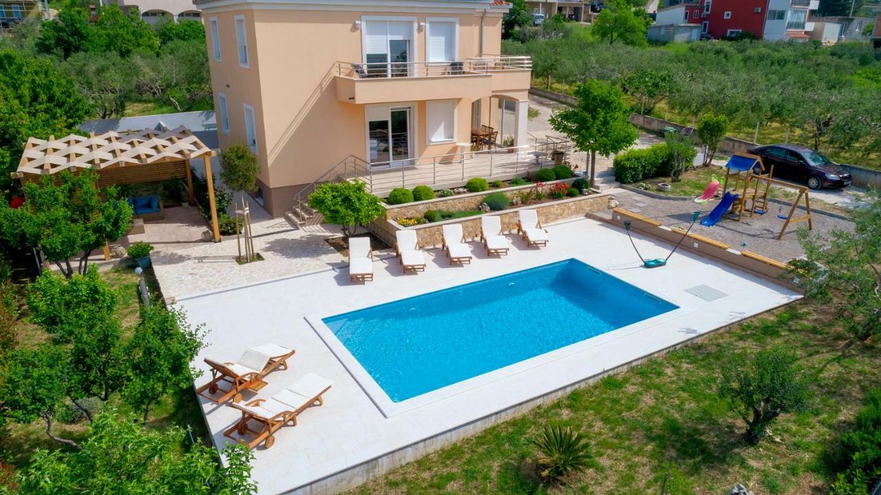Luxury Villa Castrum Kaštela Exteriör bild